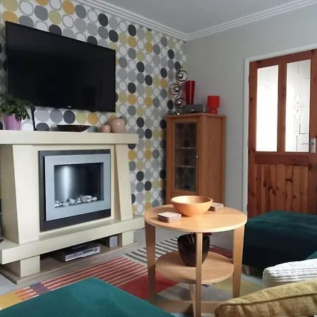 House With Free Parking And Large Garden Villa Wyke Regis Exterior photo